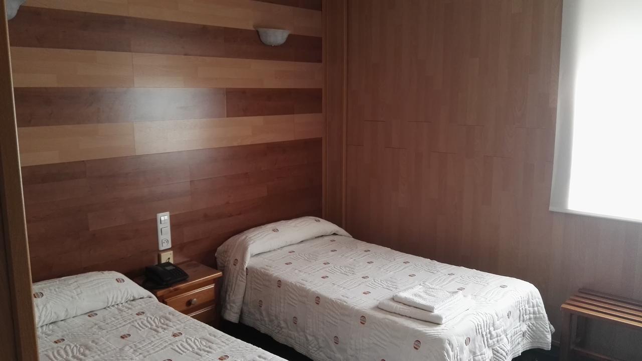 Hotel La Mina ปวยร์โตลญาโน ภายนอก รูปภาพ