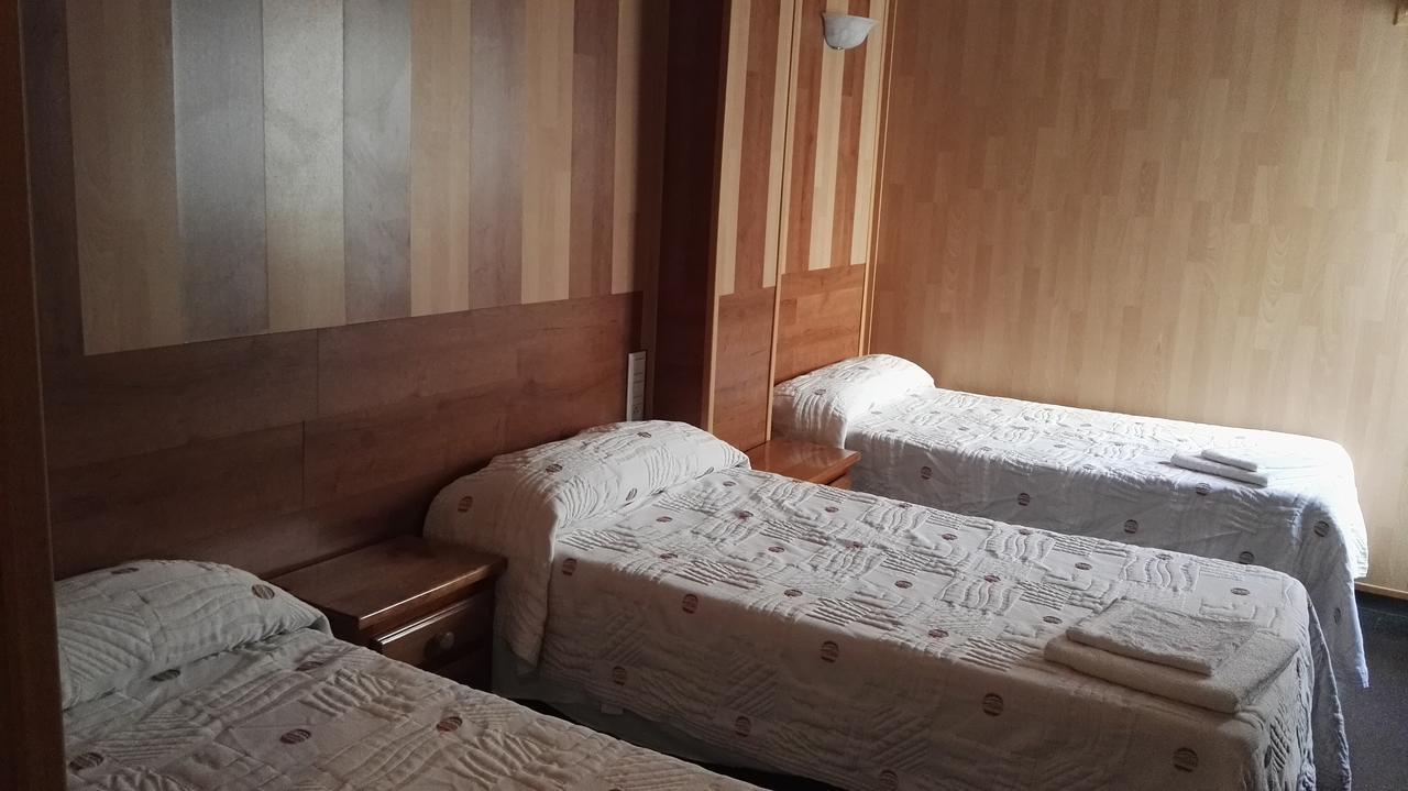 Hotel La Mina ปวยร์โตลญาโน ภายนอก รูปภาพ